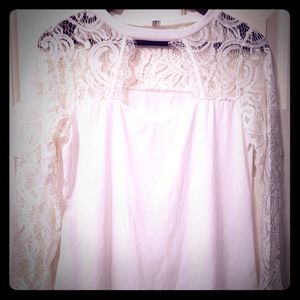 Lace sleeved blouse by Fashion sz L